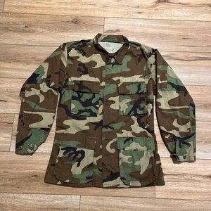 VTG 1986 Military Coat Woodland Camouflage Pattern Combat SMALL Reg Button Up
